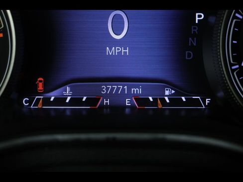 Used 2020 Jeep Cherokee Limited AWD/4WD image 28