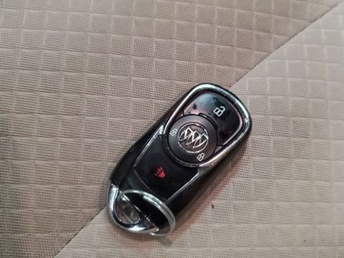 Used 2017 Buick Encore Preferred image 31