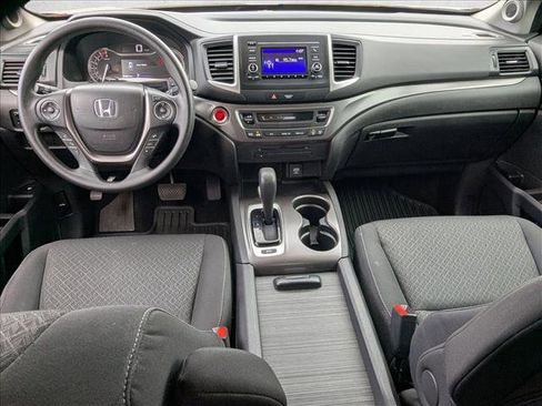 Used 2017 Honda Ridgeline RT image 14