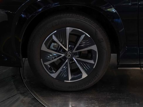 Used 2025 Lexus RZ 450e w/ Accessory Package (Z1) AWD/4WD image 9