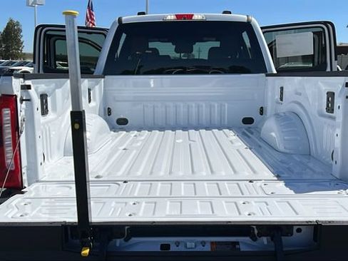 New 2026 Ford F250 Lariat w/ Chrome Package AWD/4WD image 13