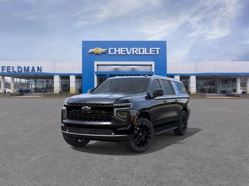 New 2026 Chevrolet Suburban Premier AWD/4WD image 8