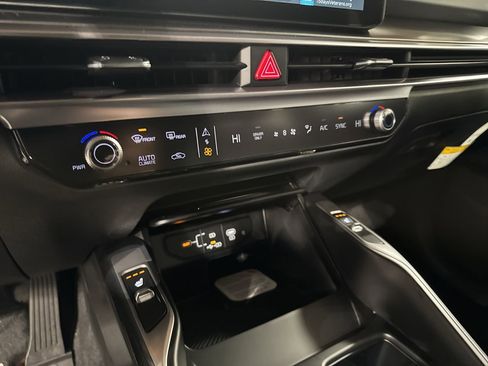 New 2026 Kia Sorento EX image 24