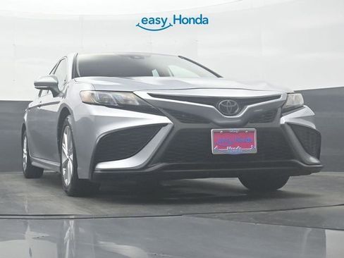 Used 2023 Toyota Camry SE FWD image 27