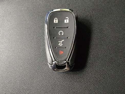 Used 2024 Chevrolet Equinox LT FWD image 32