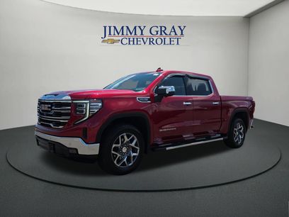 Used 2025 GMC Sierra 1500 SLT w/ SLT Premium Plus Package