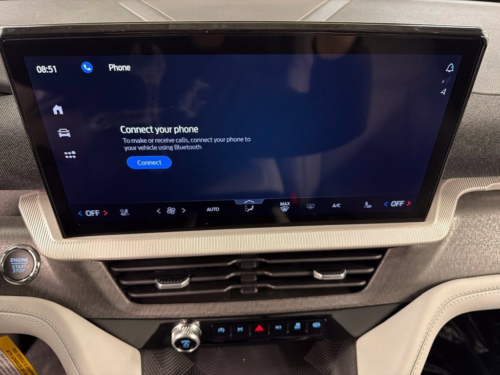 New 2027 Ford Explorer Platinum w/ 3.0L Ultimate Package AWD/4WD image 11