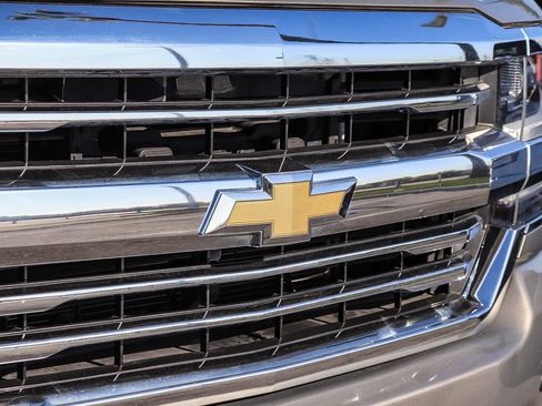 Used 2017 Chevrolet Silverado 1500 High Country image 4