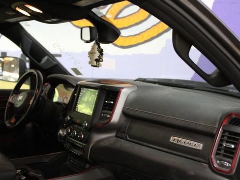 Used 2019 RAM 1500 Rebel w/ Level 2 Equipment Group AWD/4WD image 10