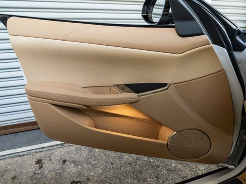 New 2025 Karma Revero Luxury RWD image 36