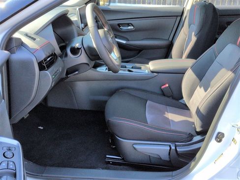 New 2025 Nissan Sentra SR image 14