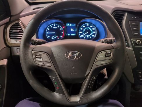 Used 2017 Hyundai Santa Fe Sport image 18