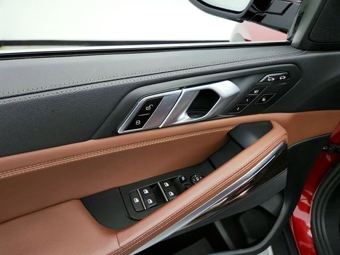 Used 2020 BMW X6 xDrive40i image 23