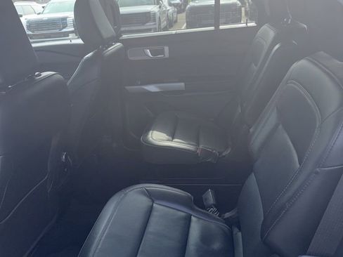 Used 2023 Ford Explorer Limited w/ Equipment Group 301A image 16