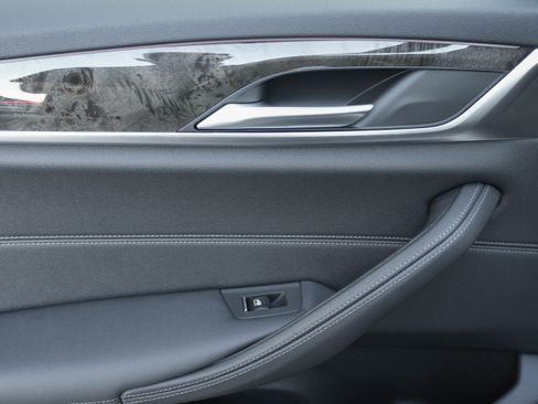 Certified 2023 BMW 530i w/ M Sport Package image 31