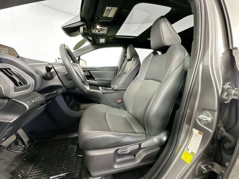 Used 2023 Toyota bZ4X XLE image 11