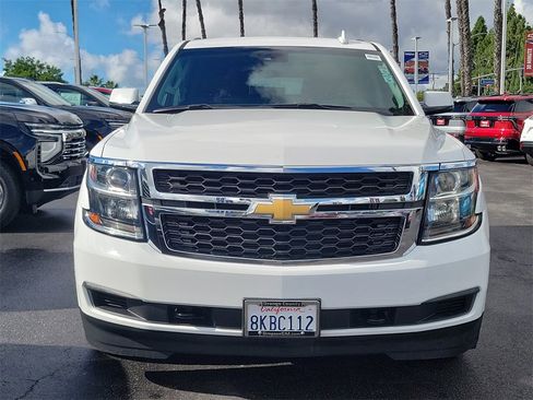 Used 2017 Chevrolet Suburban LT image 23
