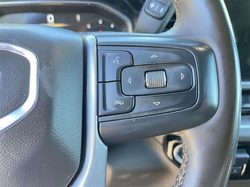 Used 2024 GMC Sierra 2500 SLT w/ SLT Premium Package image 17