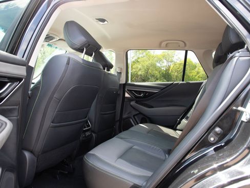 Used 2021 Subaru Outback Onyx Edition XT w/ Popular Package #2 AWD/4WD image 18