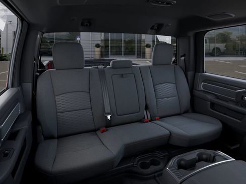 New 2026 RAM 3500 Big Horn AWD/4WD image 15
