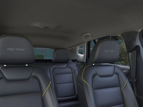 New 2026 Chevrolet Trax ACTIV image 24
