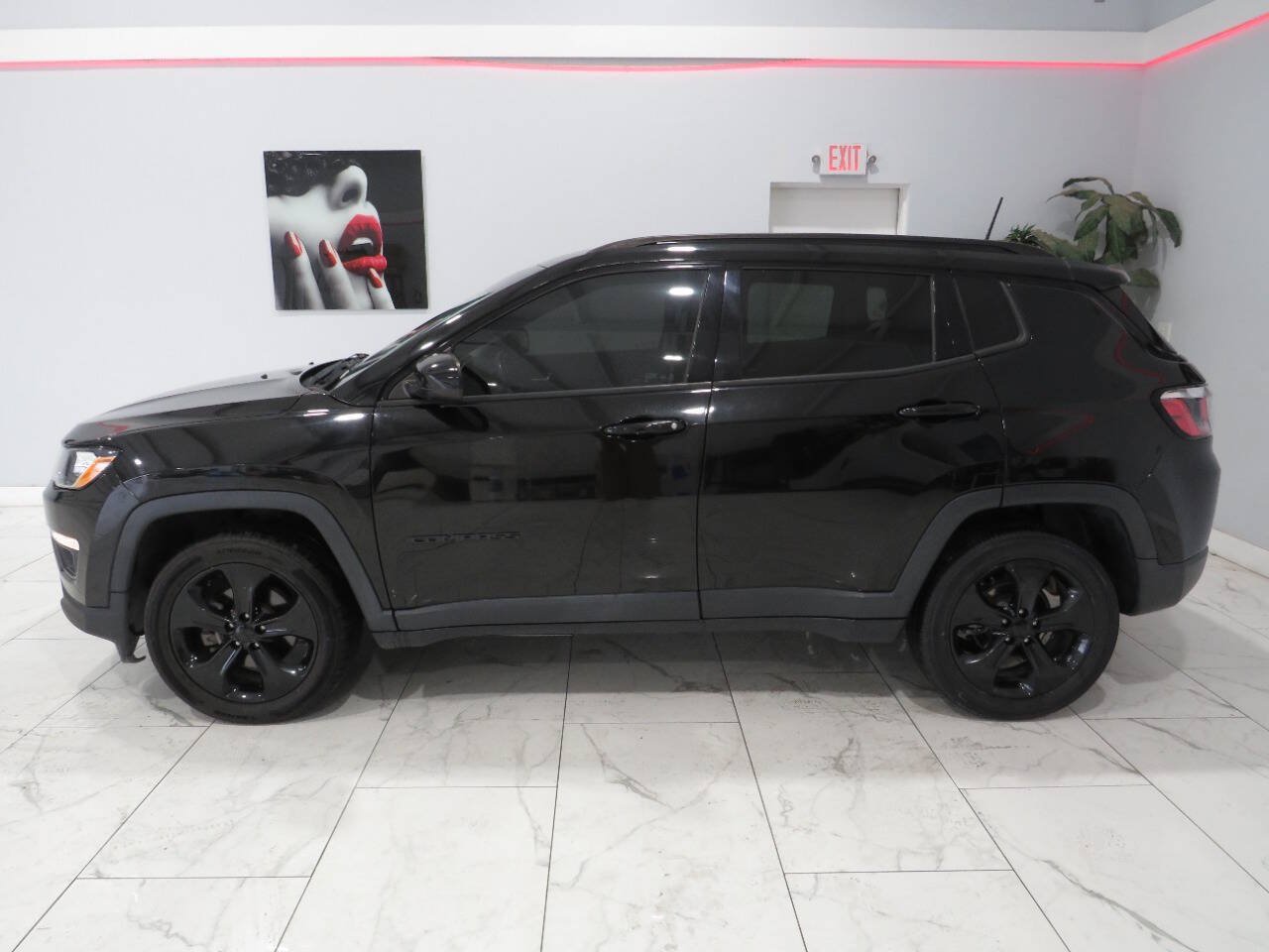 Used 2019 Jeep Compass Latitude AWD/4WD image 7