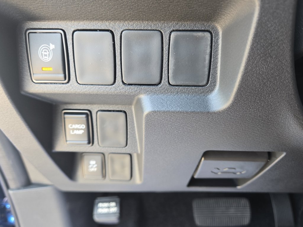 New 2027 Nissan Frontier SV w/ All-Weather Content Package RWD image 29