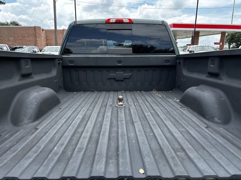 Used 2015 Chevrolet Silverado 2500 High Country w/ Duramax Plus Package AWD/4WD image 33
