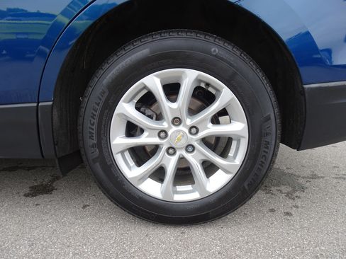 Used 2019 Chevrolet Equinox LT FWD image 25