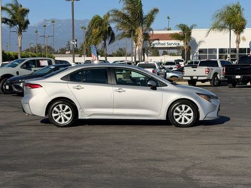 Used 2024 Toyota Corolla LE FWD image 4