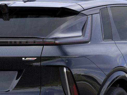 New 2026 Cadillac Lyriq V w/ LPO, Floor Liner Package image 12