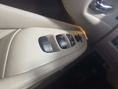 Used 2019 Nissan Murano Platinum w/ Cargo Package FWD image 27