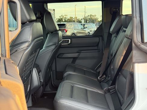 New 2025 Ford Bronco Badlands AWD/4WD image 37