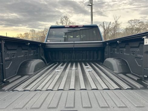 Used 2024 GMC Sierra 2500 Denali w/ Denali Reserve Package image 19