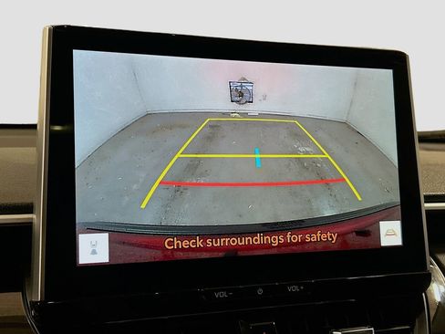 Used 2026 Toyota Corolla Cross XLE w/ Convenience Package FWD image 11