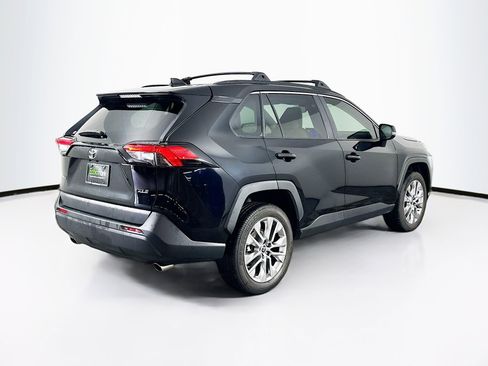 Used 2025 Toyota RAV4 XLE Premium FWD image 9