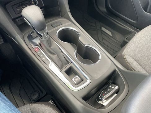 Used 2022 Chevrolet Equinox LT image 15