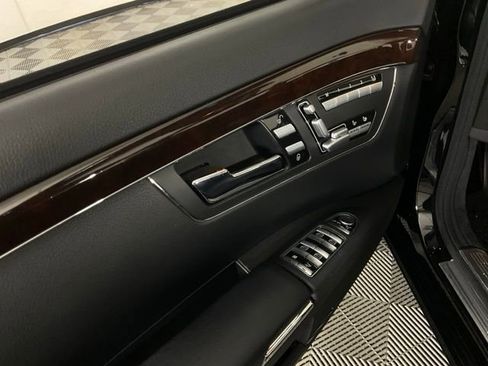 Used 2007 Mercedes-Benz S 550 4MATIC image 27