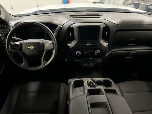 Used 2023 Chevrolet Silverado 1500 Custom image 10