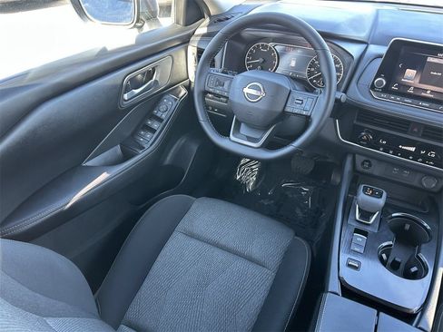 New 2026 Nissan Rogue SV FWD image 19