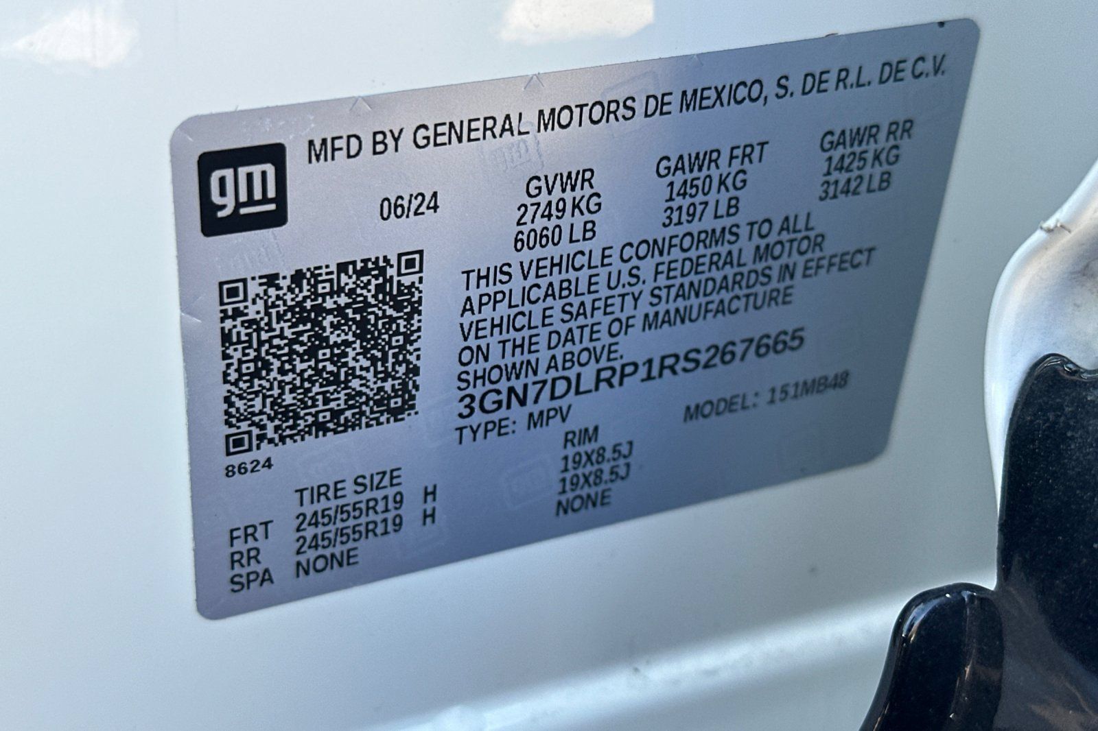 Used 2024 Chevrolet Equinox EV LT FWD image 54