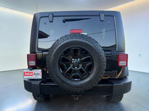 Used 2017 Jeep Wrangler Unlimited Sport AWD/4WD image 4