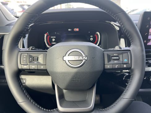 New 2026 Nissan Pathfinder SL image 22