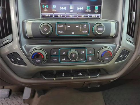 Used 2017 Chevrolet Silverado 1500 LTZ image 18