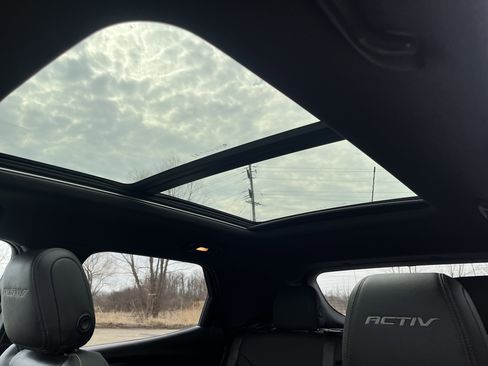 Used 2024 Chevrolet TrailBlazer ACTIV w/ Convenience Package image 30