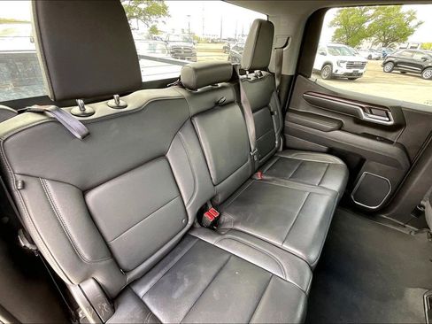 Used 2025 GMC Sierra 1500 SLT image 22