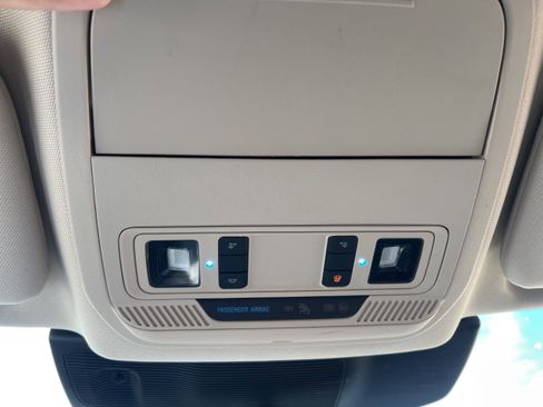 Used 2022 Ford Explorer 4WD image 15