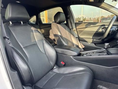 Used 2023 Honda Accord Sport image 13