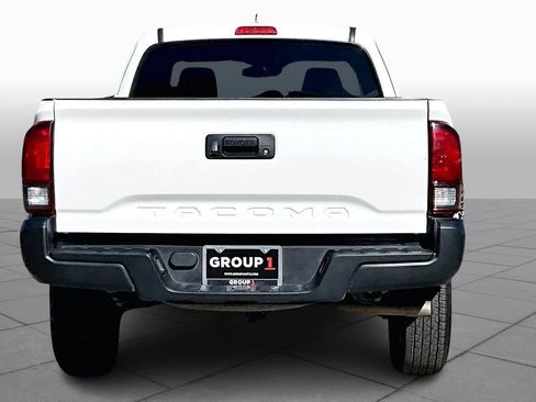 Used 2021 Toyota Tacoma SR image 4