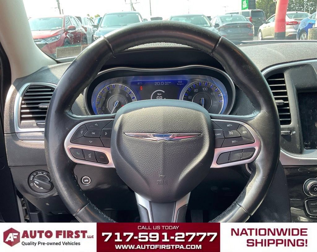 Used 2019 Chrysler 300 Touring w/ Sport Appearance Package RWD image 16
